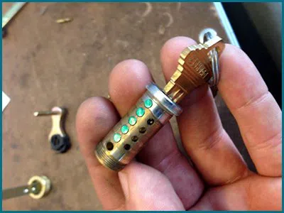 Father Son Locksmith Shop Carol Stream, IL 630-318-6974 Father Son Locksmith Shop Carol Stream, IL 630-318-6974 - 65-9